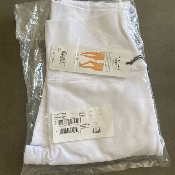 Alo Yoga Interlace Legging - Picture 5 of 5